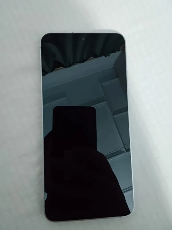 Samsung Galaxy S25 FE — фото 2