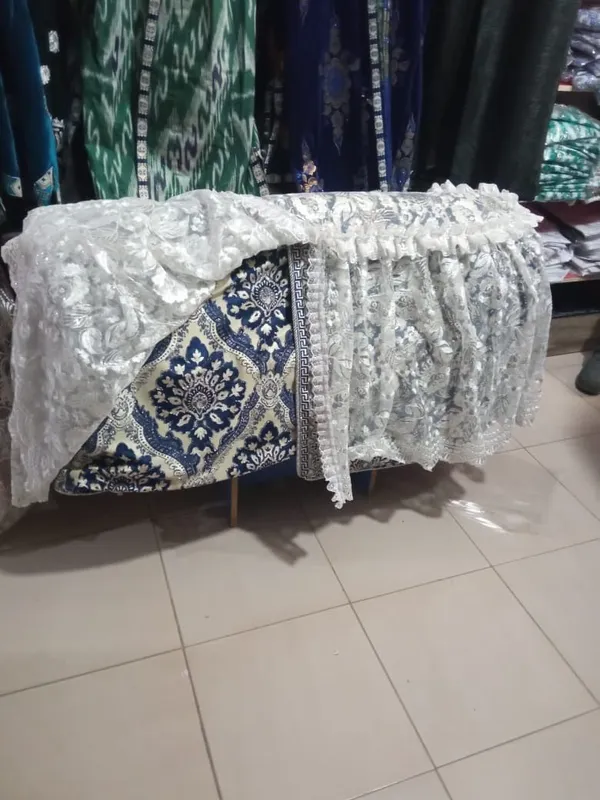 Gavora sotiladi narxi kelishamiz