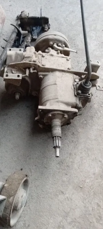 Uaz karobka razdatka sotiladi 1 Uaz karobka razdatka sotiladi 1