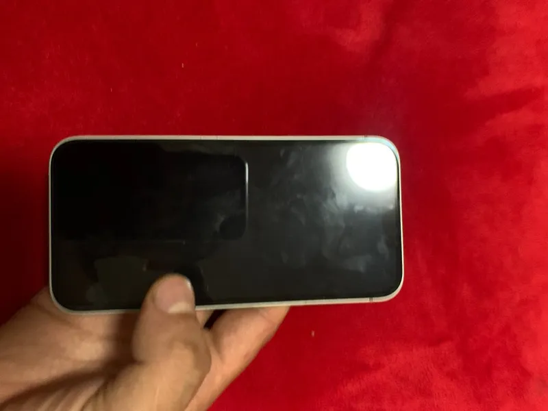 iphone 17e 256 гб oq 4 iphone 17e 256 гб oq 4