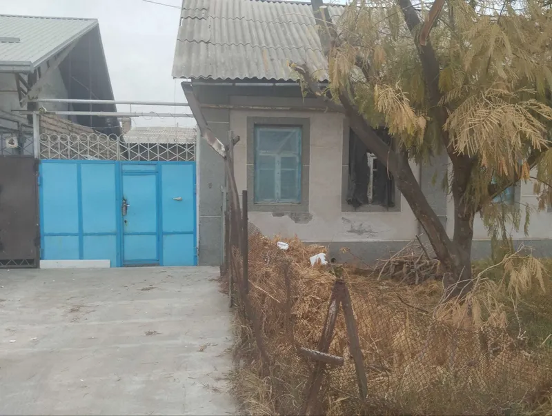 Участок в центральном районе Янгиюля, Участок в центральном районе Янгиюля,