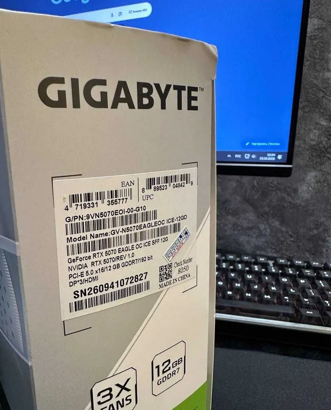 Gigabyte RTX 5070 Eagle OC Ice SFF 12 GB videokartasi, oq 4 Gigabyte RTX 5070 Eagle OC Ice SFF 12 GB videokartasi, oq 4