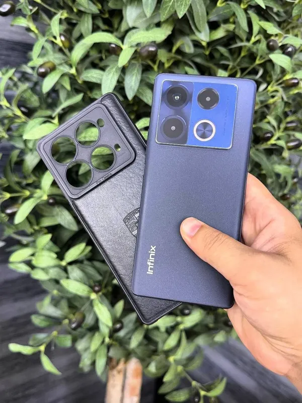 INFINIX NOTE 40 PRO 5G 1