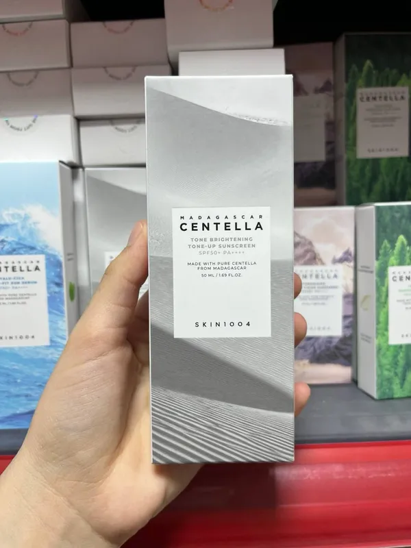 centella oqartiruvchi spf krem
