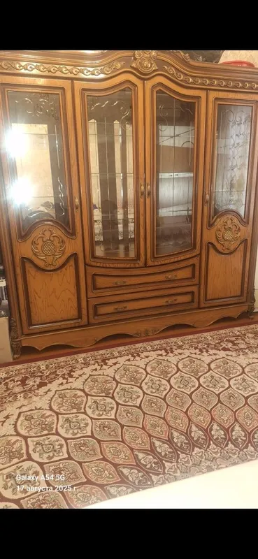 Sotiladi SIFATI A'LO 500$ Sotiladi SIFATI A'LO 500$