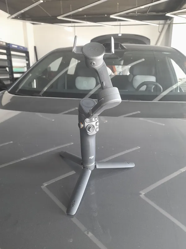 DJI osmo moblie 6