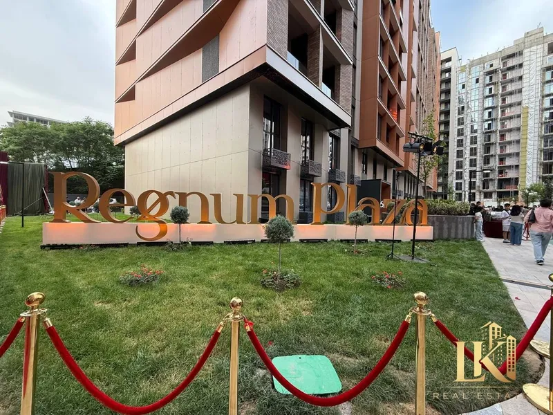 Продаётся 3-комнатная квартира в ЖК Regnum Plaza (White Box) — фото 1