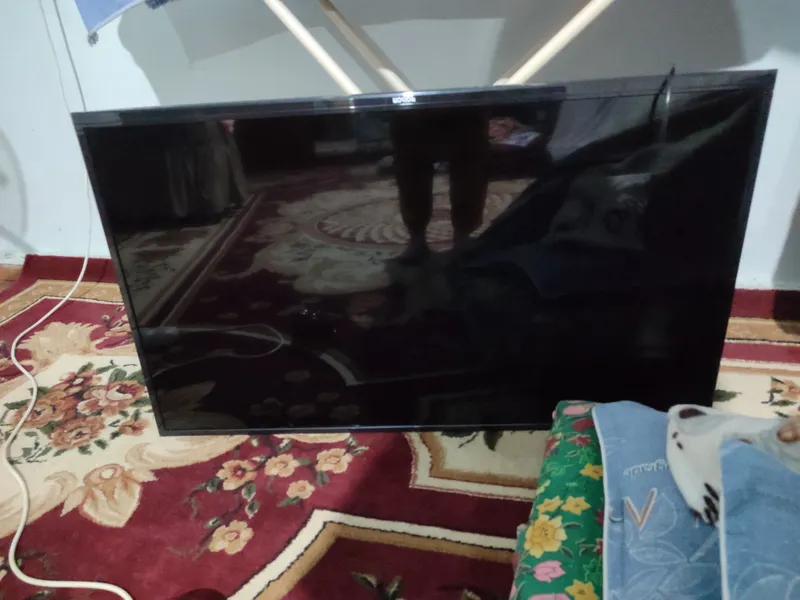 Продам телевизор Roison 43" 1 Продам телевизор Roison 43" 1