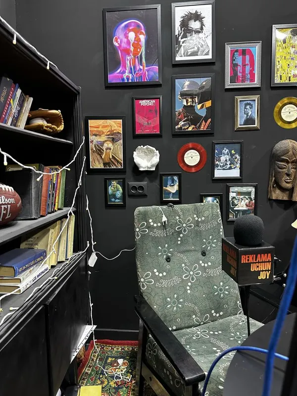 99 ming som Arenda studio podcast,reels, | аренда студию подкаст. — фото 1