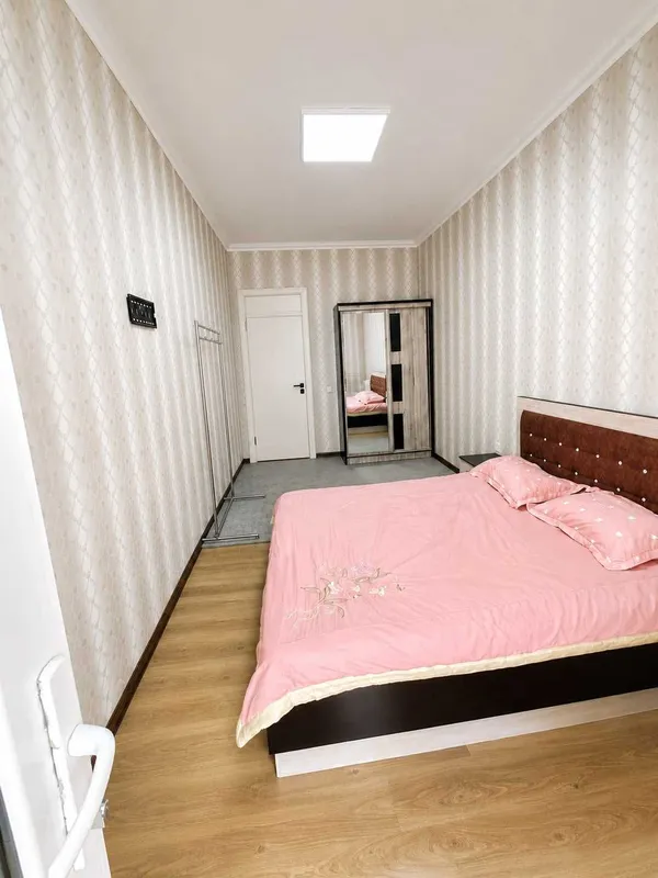 Markaz-2 (Ц-2) Oloy bozor yoni kvartira qizlarga bezmakler metro yoni 2