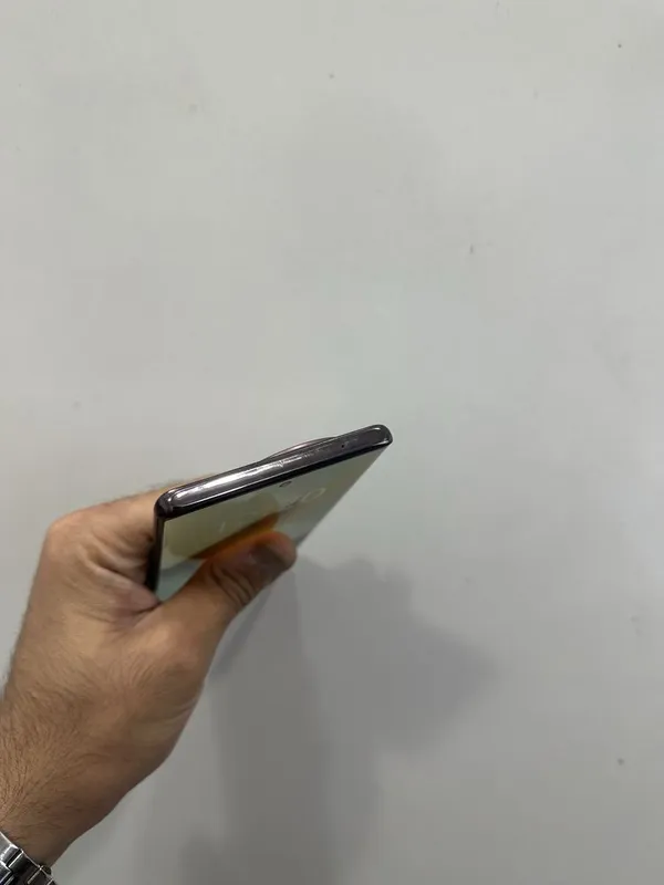 Vivo V30e 256 gb — фото 5