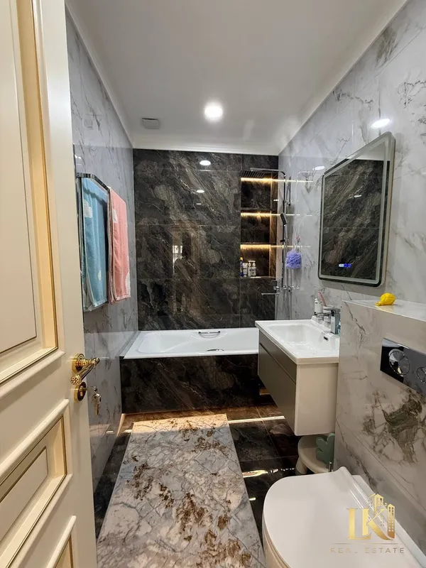 Продаётся 4-комнатная квартира 171 м², 3/9, с ремонтом (Юнусабадский р-н, ориентир: Алайский базар) 8