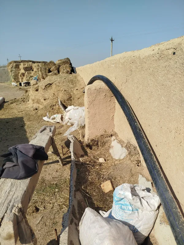Plastik truba sotaman diametri 125 mm uzunnligi 800 m