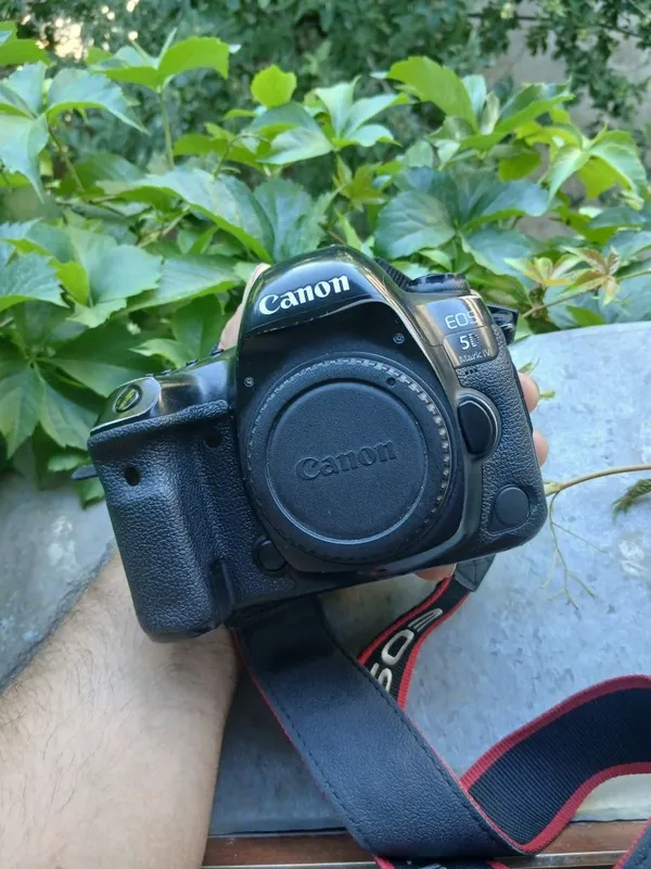 Canon 5D mark 4 с объективом — фото 4