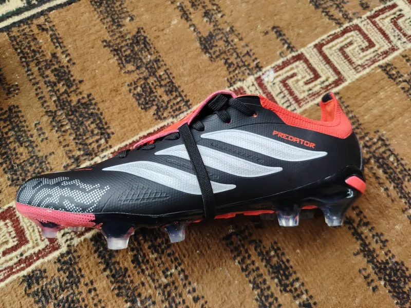 Adidas predator новый 3 Adidas predator новый 3