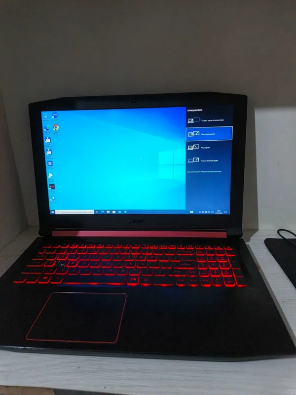 noutbuk sotilad core i5 7300 — фото 1