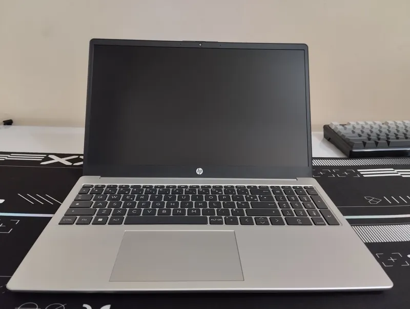 HP 255 G10 8/512GB Ryzen 3 7330U — фото 6