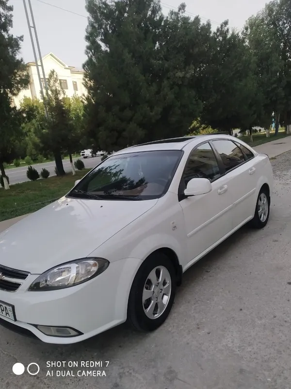 JENTRA AVTOMAT 2022 /2023yil 129000km 4