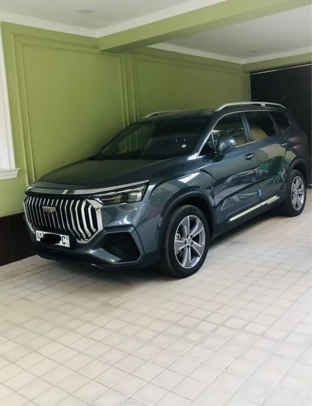 Geely Volvo Okavango