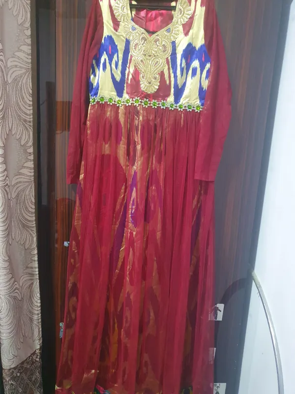 ayollar kiyimi