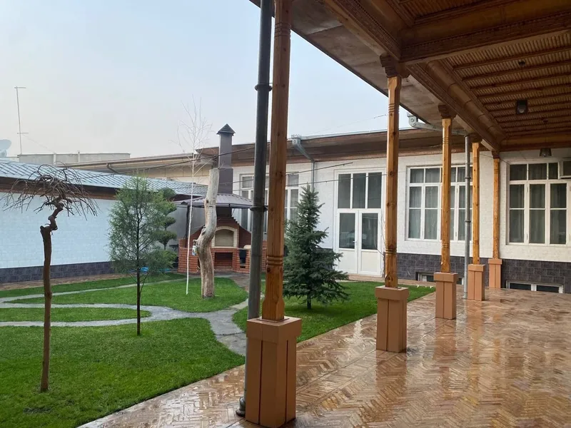 Sotiladi Участок 5,5 соток Шайхантохур махаля Илгор Фасад 16м ор. Суд — фото 1