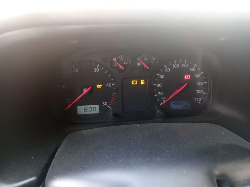 Volkswagen Transporter 2002, газ, механика 5 Volkswagen Transporter 2002, газ, механика 5