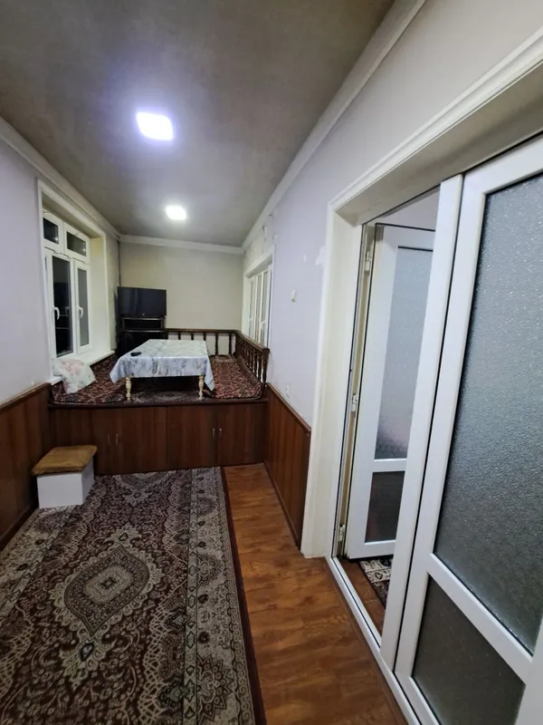 Продаётся квартира в М.Улугбекском районе Карасу 6