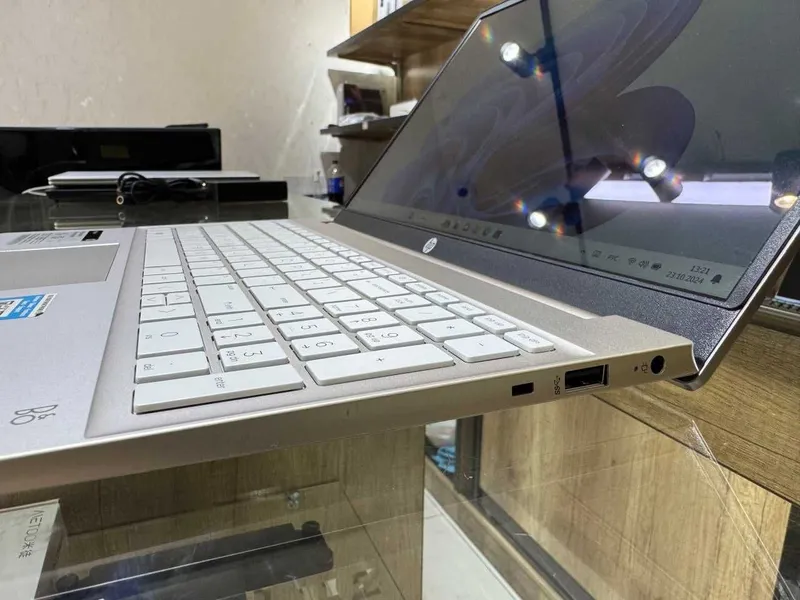 HP Pavilion 15 sensorli Intel Core i5-1135G7 8 GB tezkor xotira, 512 SSD 6 HP Pavilion 15 sensorli Intel Core i5-1135G7 8 GB tezkor xotira, 512 SSD 6