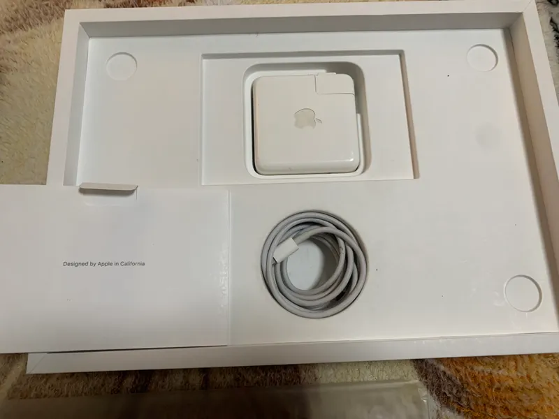 MacBook pro 13-inch zapchastga 2 MacBook pro 13-inch zapchastga 2