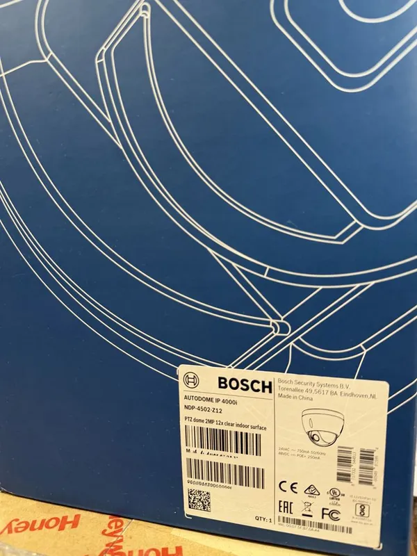 Камера видеонаблюдения BOSCH 4 Камера видеонаблюдения BOSCH 4