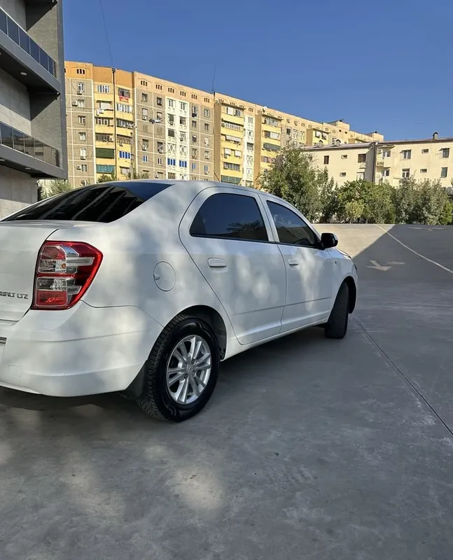 Chevrolet cobalt 3 Chevrolet cobalt 3