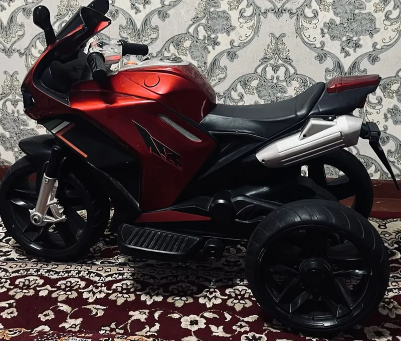 Bolalar motosikli 3 Bolalar motosikli 3