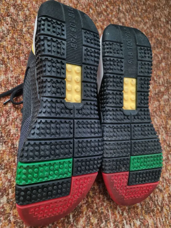 Adidas x LEGO - оригинал, размер 40 — фото 3