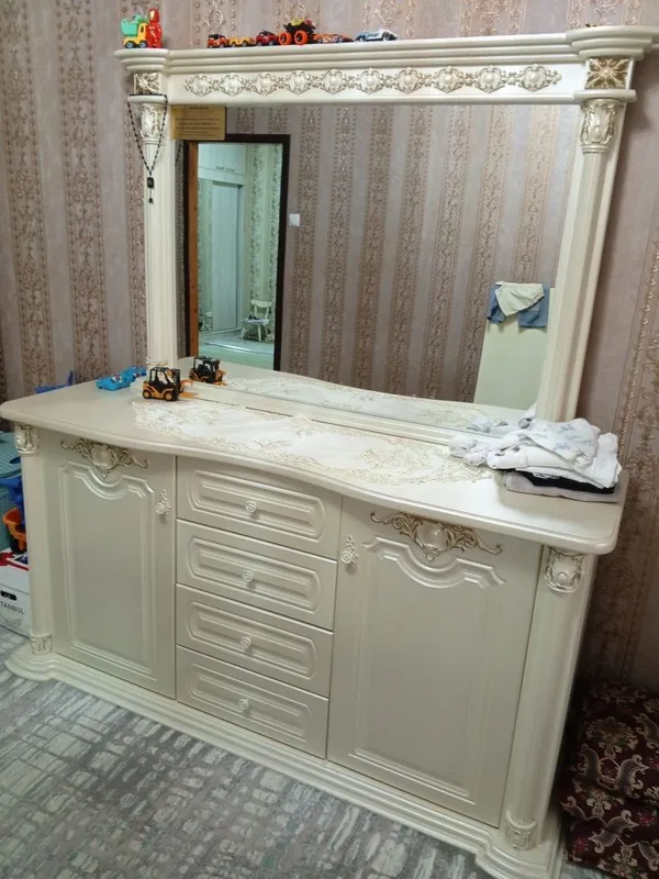 Srochna mebel sotiladi 4