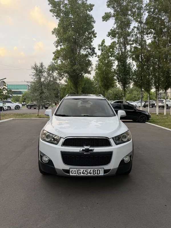 Captiva 2 2012 yil Oq rang + Propan + Gen beraman