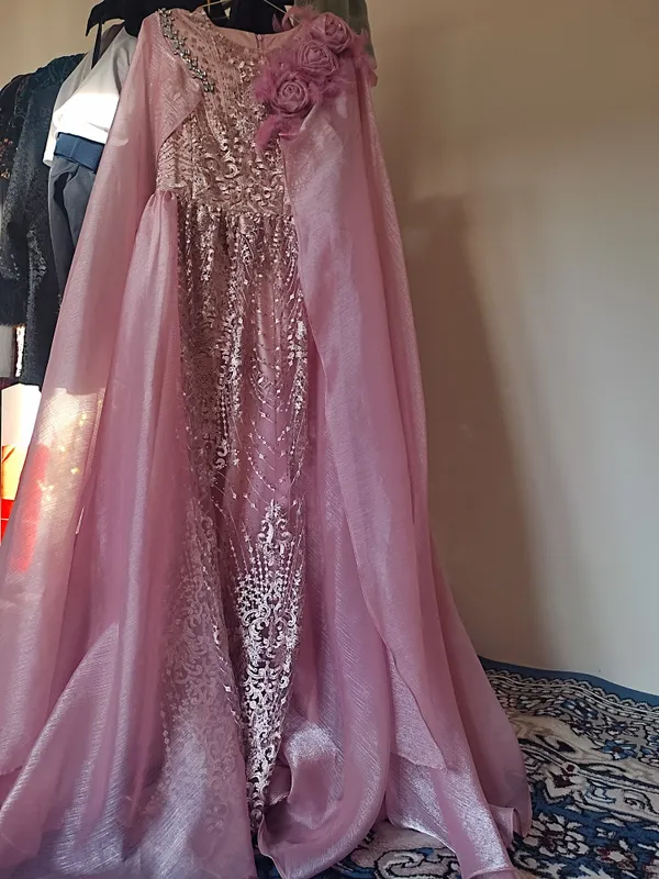 koylak yangi 1 marta kiyilgan holos
