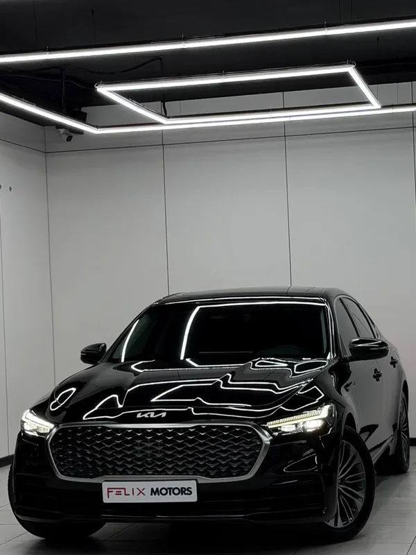 Kia K9 Premium 2023 2 Kia K9 Premium 2023 2