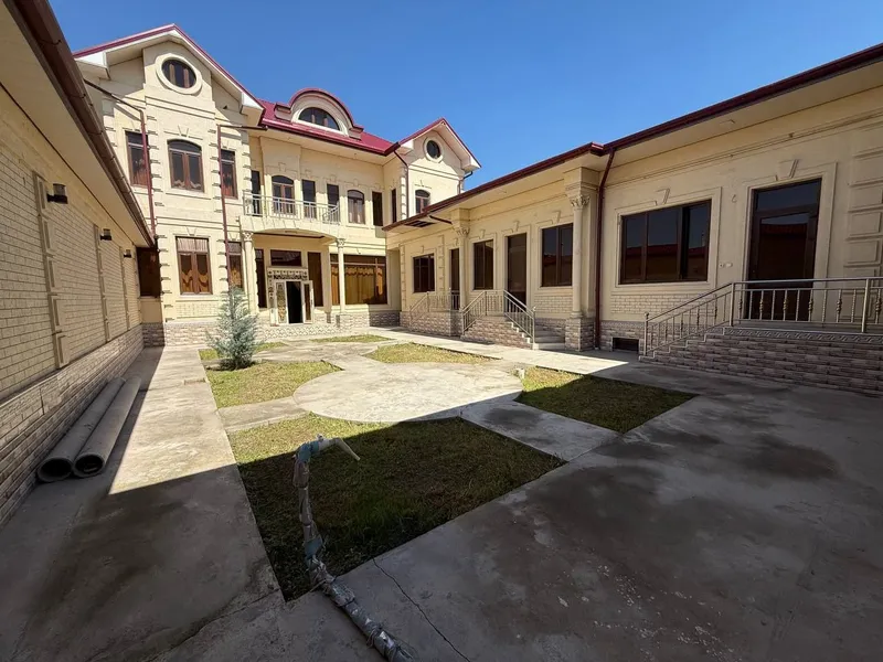 Напротив Минерва Сити вдоль дороги Евро Дом 5,64 соток 353 м² 12 комна Напротив Минерва Сити вдоль дороги Евро Дом 5,64 соток 353 м² 12 комна