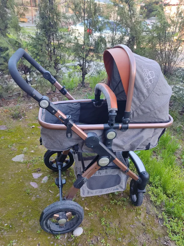 Коляска Golden baby  от рождения до 3 лет