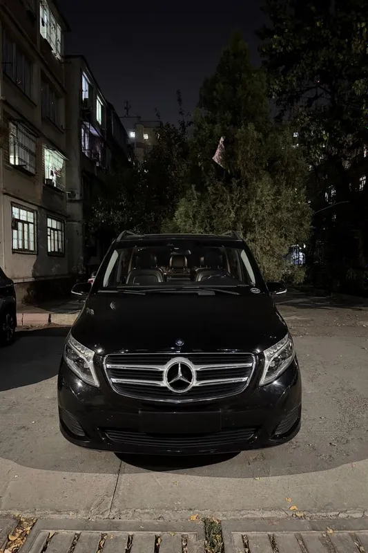 Viano Mercedez Benz V class 1 Viano Mercedez Benz V class 1