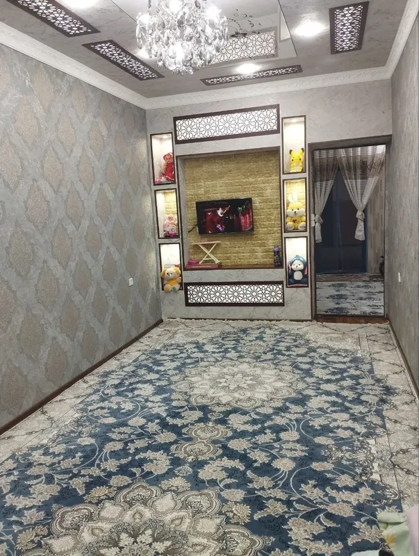 50.5 kv. Zarafwon sh. Istiqlol mfy 5mt 1-uy 79 kvartira 1-etaj.