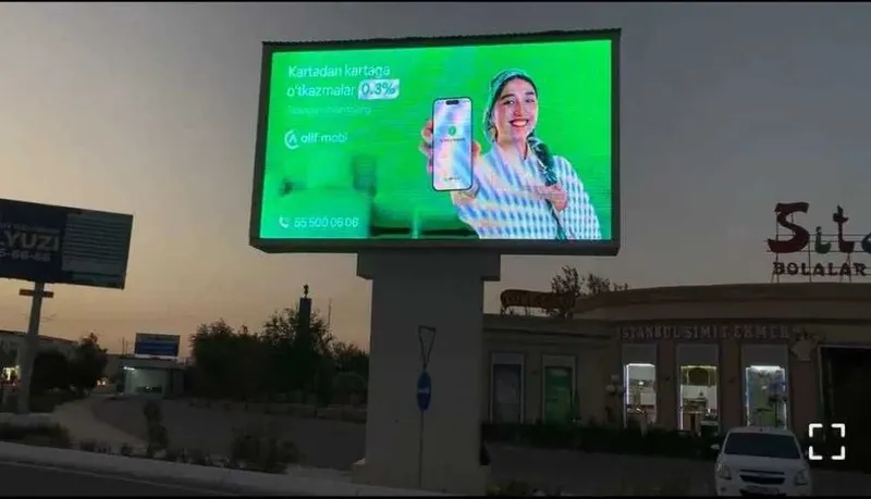Led ekranlarda reklama Реклама на лед экранах