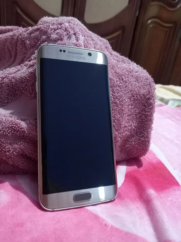 Samsung s 6 edge 64гиг состояние отличное 3 Samsung s 6 edge 64гиг состояние отличное 3