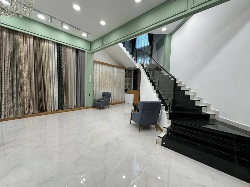 Аренда коммерческого помещения 212 м² на Нукусской, Мирабадский р-н 5
