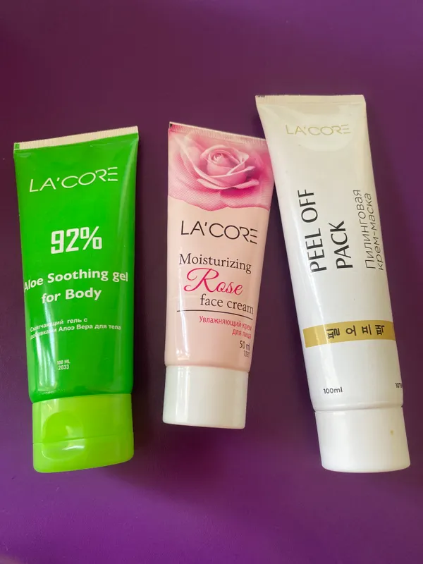 Lacor qora tuchkalaga maska juda zur Aloe gel Lacor qora tuchkalaga maska juda zur Aloe gel