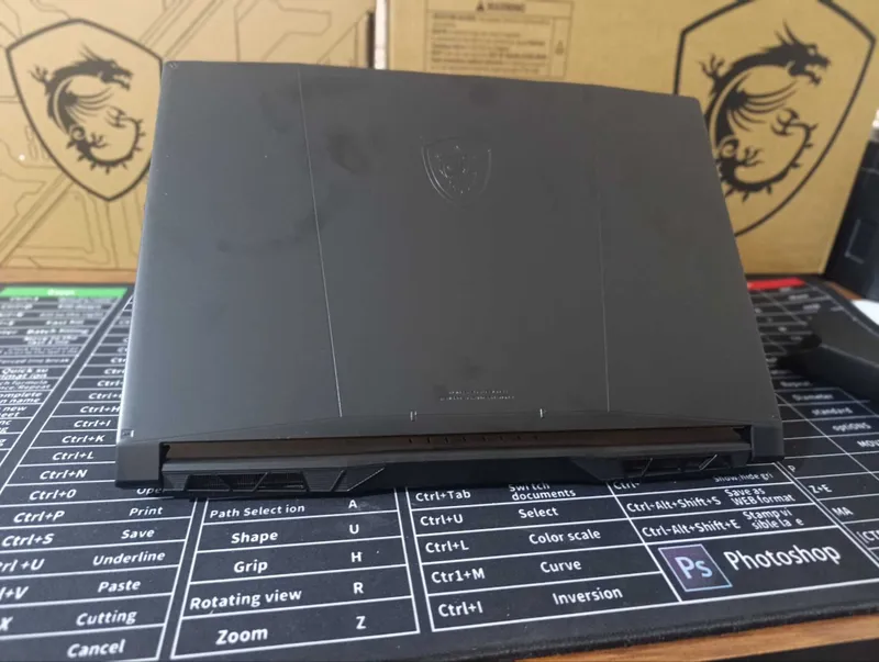Игравой Ноутбук MSI Katana 15AI B8V Флагманская Серия 7 Игравой Ноутбук MSI Katana 15AI B8V Флагманская Серия 7