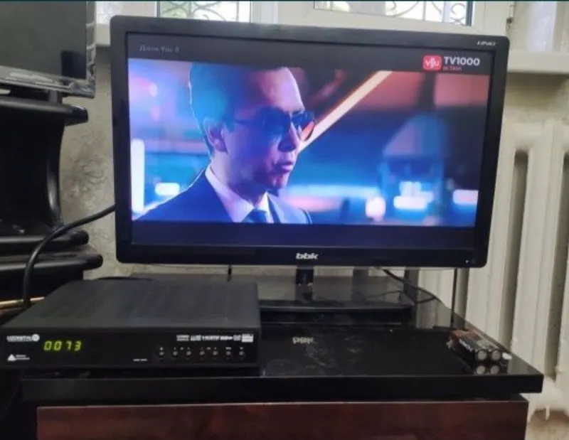 Tuner Uzdigital TV sotiladi