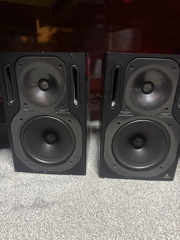 Behringer Kalonka Behringer Kalonka