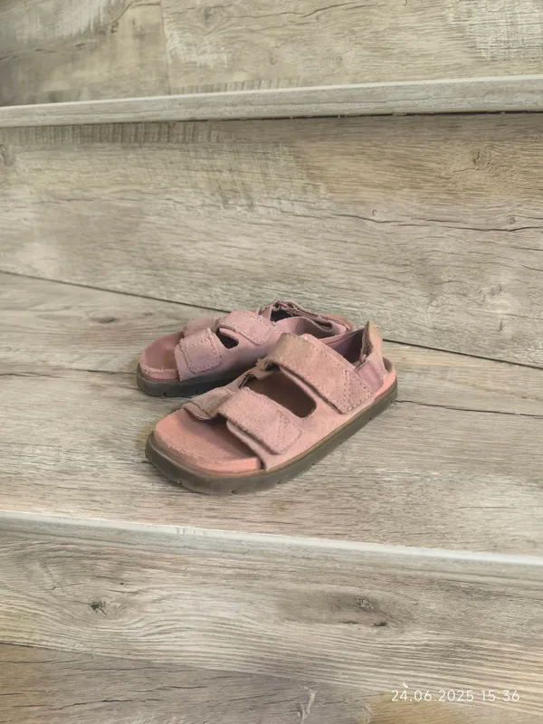 Zara 23 razmer