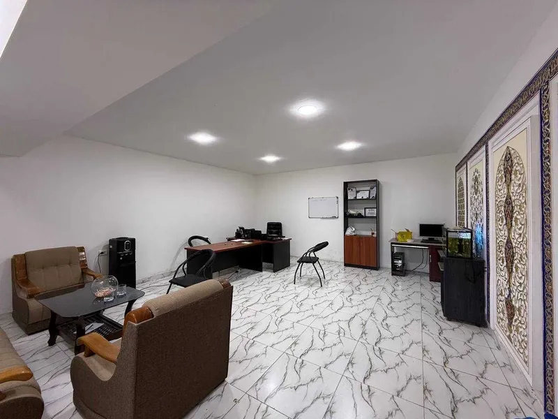 Tayyor 93m2 + 50m2 yerto’lasiga ega noturar do’kon sotiladi#a508 7 Tayyor 93m2 + 50m2 yerto’lasiga ega noturar do’kon sotiladi#a508 7